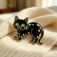 Halloween Horror-Serie Geschenk-Abzeichen Kreative Cartoon Fledermaus- und Katzenförmige Metall-Handwerkskunst Gedenkabzeichen Anstecknadel Kundenspezifischer Großhandel