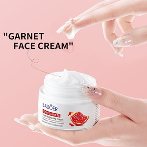 SADOER naturel biologique rouge <span class=keywords><strong>grenade</strong></span> <span class=keywords><strong>crème</strong></span> pour le visage lotion rajeunissement <span class=keywords><strong>de</strong></span> <span class=keywords><strong>la</strong></span> peau raffermissant blanchissant hydratant <span class=keywords><strong>crème</strong></span> pour le visage - Product Image 1