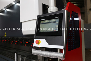 Máquina de Doblado de Chapa Metálica CNC de 3+1 Ejes WC67K 125T3200 100T4000, Prensa Hidráulica CNC - Product Image 2