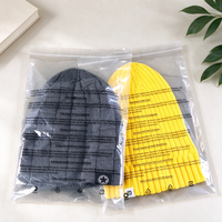 Sacs en plastique mat auto-adhésifs personnalisés avec logo d'usine, sacs d'emballage givrés pour vêtements, pantalons, bonnets en tricot, t-shirts