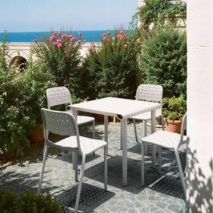 <span class=keywords><strong>Table</strong></span> de repas d'extérieur carrée en plastique moderne, légère, durable, imperméable et facile à transporter - Product Image 4