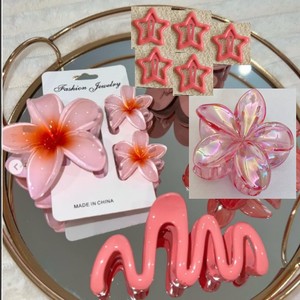 Pinzas de Pelo con Flor de Plumeria para Mujer, Accesorios para el Cabello Estilo Vacaciones en la Playa, Pinza de Tiburón Elegante para Peinados Recogidos - Product Image 1