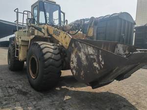 รถตักล้อยาง Caterpillar 966H ขนาด 6 ตัน 18 ตัน มือสอง พร้อมเครื่องยนต์ Caterpillar และปั๊มไฮดรอลิก รุ่นปี 1990 - Product Image 3