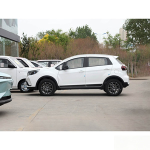 Livan X3 PRO 2024 d'occasion, 1.5L, boîte manuelle 5 vitesses, SUV compact 5 places, faible kilométrage, sans accident - Product Image 4
