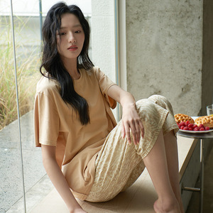 Pigiama Estivo da <span class=keywords><strong>Donna</strong></span> in <span class=keywords><strong>Cotone</strong></span> a Maniche Corte, Novità 2025, Completo con Pantaloni Capri, Taglie Grandi, Abbigliamento per Casa, Primavera e Estate - Product Image 4