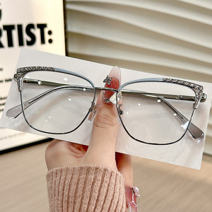 Nhà Sản Xuất Bán Buôn Loại Mới của Kim Cương Thiết Lập Thời Trang Retro Kính Khung Chống-Màu Xanh Phụ Nữ Kính Phẳng - Product Image 5