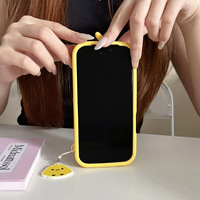 Coque de téléphone portable en silicone véritable antichoc avec design de nez amusant et mignon en forme de poulet, personnalisable en gros
