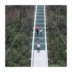 Neue Popularität Glas-Reisebrücke Regenbogen durchsichtige laminierte Glas-Hängebrücke