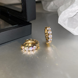 Orecchini a polsino chic da donna, stile semplice e brillante, accessori per l'orecchio da indossare tutti i giorni - Product Image 5