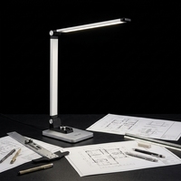 Lampe de bureau contemporaine à base simple, protection oculaire, charge sans fil, LED, commande tactile, bras réglable, intensité variable