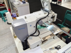 Máquina automática para plisar cortinas en venta - Product Image 2