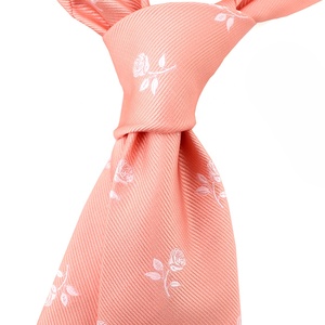 Cravate en microfibre de polyester tissée gros-grain, romantique, personnalisée, à motif floral <span class=keywords><strong>rose</strong></span> poudré et blanc, couleur <span class=keywords><strong>vieux</strong></span> <span class=keywords><strong>rose</strong></span>, pour rendez-vous galant - Product Image 4