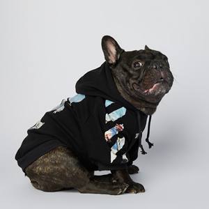 Hot Selling Luxus Haustier Kleidung Lustige Blume WOOF Schwarz bedruckte Hoodies Haustier Bekleidung Zubehör Jacke für Hunde - Product Image 3
