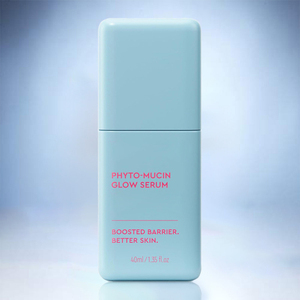 Suero Facial Iluminador de 40 ml con Mucina, Complejo de Tri Ceramidas y Péptidos, Repara la Barrera Cutánea y Combate el Envejecimiento - Product Image 1