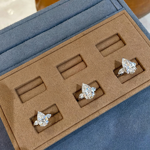 แหวนหมั้นเพชรทรงลูกแพร์ Aazuo Luxury ทองคำขาว 18K แท้ รับรองโดย IGI น้ำหนัก 3.0ct-6.0ct เพชรเพาะเลี้ยงสำหรับงานแต่งงานของผู้หญิง - Product Image 5