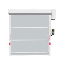 Porte à enroulement rapide transparente en PVC pour garage de lavage auto en libre-service, isolante phoniquement et anti-poussière, avec bande adhésive transparente.