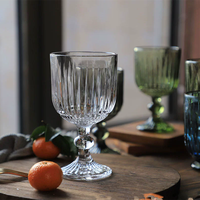 Verres à vin en gros en stock, couleur bleu-vert unie, avec pied perlé, pour mariage et fête, gravés