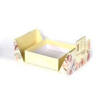 Boîte cadeau en carton rigide avec logo personnalisé, revêtement UV, laminage mat, emballage avec ruban