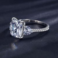 Bague de fiançailles de luxe en moissanite taille radiant 4 carats, couleur D, en argent sterling 925 personnalisé