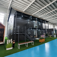 Villa préfabriquée modulaire de 40 pieds sur deux étages, conteneur habitable avec hauteur supplémentaire de 2,85 m et balcon pour hôtel-resort