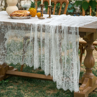 Nappe moderne simple en dentelle transparente blanche pure avec pompon, décoration de table pour hôtel et maison, nappe rectangulaire à motif de papillon et de fleurs