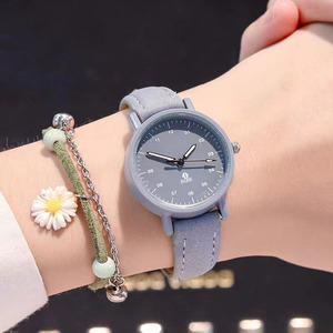 Reloj de cuarzo gris con correa de cuero, reloj de pulsera con esfera redonda, reloj analógico para mujer, uso diario - Product Image 1
