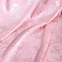 Tissu Jacquard Satiné Brocart Brillant 100% Polyester à Motifs Floraux 100GSM Résistant à l'Abrasion Confortable pour Vêtements Féminins