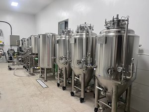 ถังหมักแอลกอฮอล์อเนกประสงค์ ขนาด 100L-3000L ทำจากสแตนเลส 304 พร้อมระบบควบคุม PLC และชุดทำความเย็นแบบสองชั้น - Product Image 2