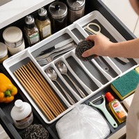 Organisateur de couverts antidérapant à 6 compartiments, support de tiroir de cuisine en plastique pour couteaux, fourchettes et cuillères