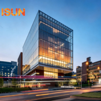 Panneau mural en verre trempé de haute qualité, mur-rideau en verre à montants en aluminium durable pour la conception de façades modernes