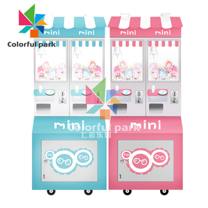 Colorido Parque garra máquina de la grúa para la venta Cubo de <span class=keywords><strong>rubik</strong></span> mini máquinas de garras de juguete máquina de la grúa - Product Image 2