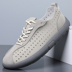 Chaussures de marche pour hommes en cuir respirant à lacets, style rétro, bout rond, semelle intermédiaire en EVA, semelle extérieure en caoutchouc, couleur unie - Product Image 1