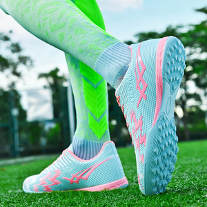 <span class=keywords><strong>Scarpe</strong></span> <span class=keywords><strong>da</strong></span> Calcio Personalizzate OEM con Logo, Traspiranti, in Gomma, <span class=keywords><strong>per</strong></span> Allenamento all'Aperto, <span class=keywords><strong>Scarpe</strong></span> <span class=keywords><strong>da</strong></span> Calcio <span class=keywords><strong>per</strong></span> Bambini - Product Image 6