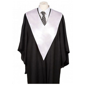 Châle de graduation unisexe noir à col en V avec bordure dorée en satin pour la cérémonie de remise des diplômes universitaires - Product Image 2