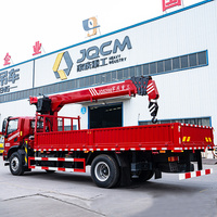 Grue hydraulique montée sur camion Dongfeng de 8 tonnes à flèche droite pour la construction