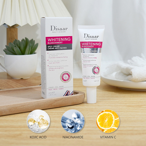 Crema Schiarente OEM ODM con Acido Kojico, Niacinamide e Vitamina <span class=keywords><strong>C</strong></span> per Schiarire le Macchie e Illuminare il Tono della Pelle, Crema Sbiancante per Tutto il Corpo e il Viso - Product Image 4