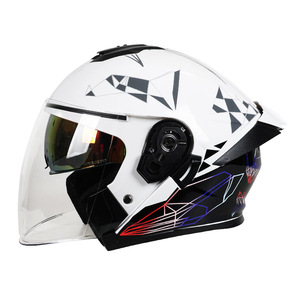 Casco de Motocicleta Abierto con Doble Visera, Ligero, Resistente a Impactos, con Diseño Gráfico, Casco de Seguridad para Motociclismo - Product Image 2