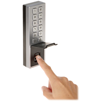 Terminal d'accès métallique HIK IP65 avec empreinte digitale/carte/CODE PIN, capacité de 10 000 utilisateurs pour les installateurs de projets