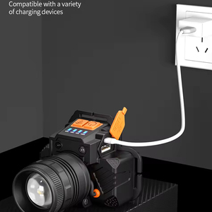 Super Bright 2600mah Digital Power Display Telescopic Zoom Aluminum Alloy Rechargeable <strong>Torches</strong> Tactical <strong>Flashlights</strong> Led Headlamp - Product Image 5