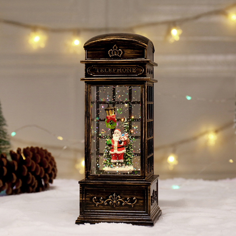 8/2000 El anciano con la lámpara dorada