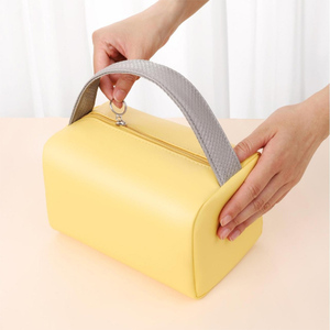 Bolsa de Cosméticos Portátil de PU, Impermeable, Organizador para Maquillaje y Artículos de Aseo, para Uso Diario y Viajes de Mujeres - Product Image 3