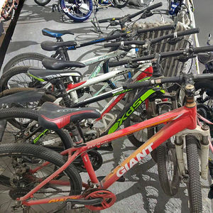 Piezas y <span class=keywords><strong>accesorios</strong></span> NEV de <span class=keywords><strong>segunda</strong></span> <span class=keywords><strong>mano</strong></span> para <span class=keywords><strong>bicicleta</strong></span> usada con defectos leves - Product Image 5