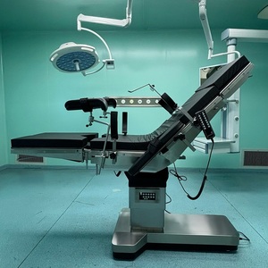 Table d'opération chirurgicale électrique LK à six fonctions, compatible aux rayons X, avec système de contrôle double, fonction de translation longitudinale - Product Image 3