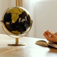 Globe terrestre multilingue de 20 cm, aides pédagogiques de géographie dans différents styles - Ornements de globe pour étudiants