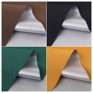 Tissu en taffetas de polyester 190T 210T avec revêtement imprimé, gommé argenté, à motif damier trois-quarts pour tentes, sacs de <span class=keywords><strong>transport</strong></span> et bagages à roulettes - Product Image 5