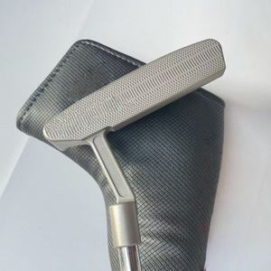 <span class=keywords><strong>Palos</strong></span> de <span class=keywords><strong>golf</strong></span> de salida de fábrica-Putter de taco Premium al por mayor | Profesional, personalizable | Precio a granel para tiendas y distribuidores de <span class=keywords><strong>golf</strong></span> - Product Image 5