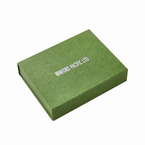 Caja de Embalaje Magnética Plegable Plana de Papel Kraft Negro Simple y Elegante, Impresa Personalizada, para Ropa, Venta al Por Mayor - Product Image 2