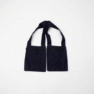 Sac bandoulière bleu foncé avec support de présentation en pierre, forme irrégulière, double poches, sangle réglable, usage quotidien, fabrication de bijoux - Product Image 1
