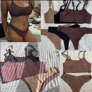 Set di Reggiseni Senza Ferretto e Intimo Femminile Personalizzato, Elegante, in Cotone Modal Elasticizzato e Delicato sulla Pelle - Product Image 3