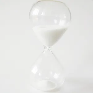 Sandtimer hourglass cute exquisite Classic white sand 5min non-stick Hour Glass for home decoration gifts